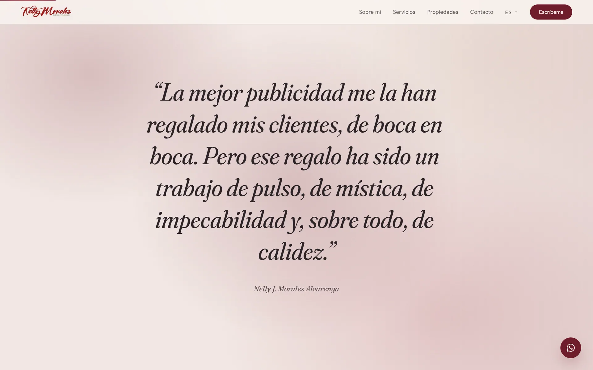 A quote from Nelly Morales, in Spanish, set in a light italic serif.